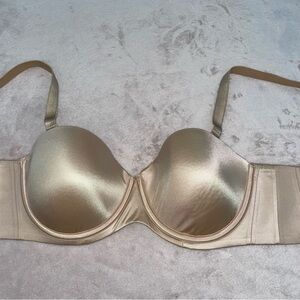 Soma vanishing  strapless bra size 38C